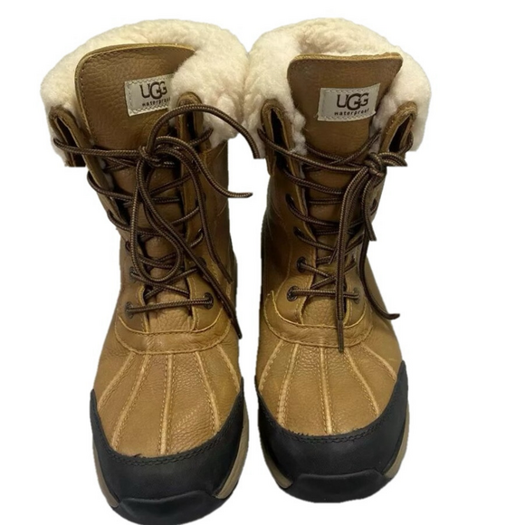NEW UGG Womens Adirondack III Boots Size Winter Warm Cap Toe